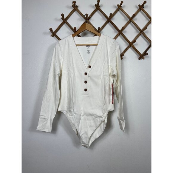 Good American Long Sleeve Button Up Bodysuit Size 5 - Picture 3 of 8